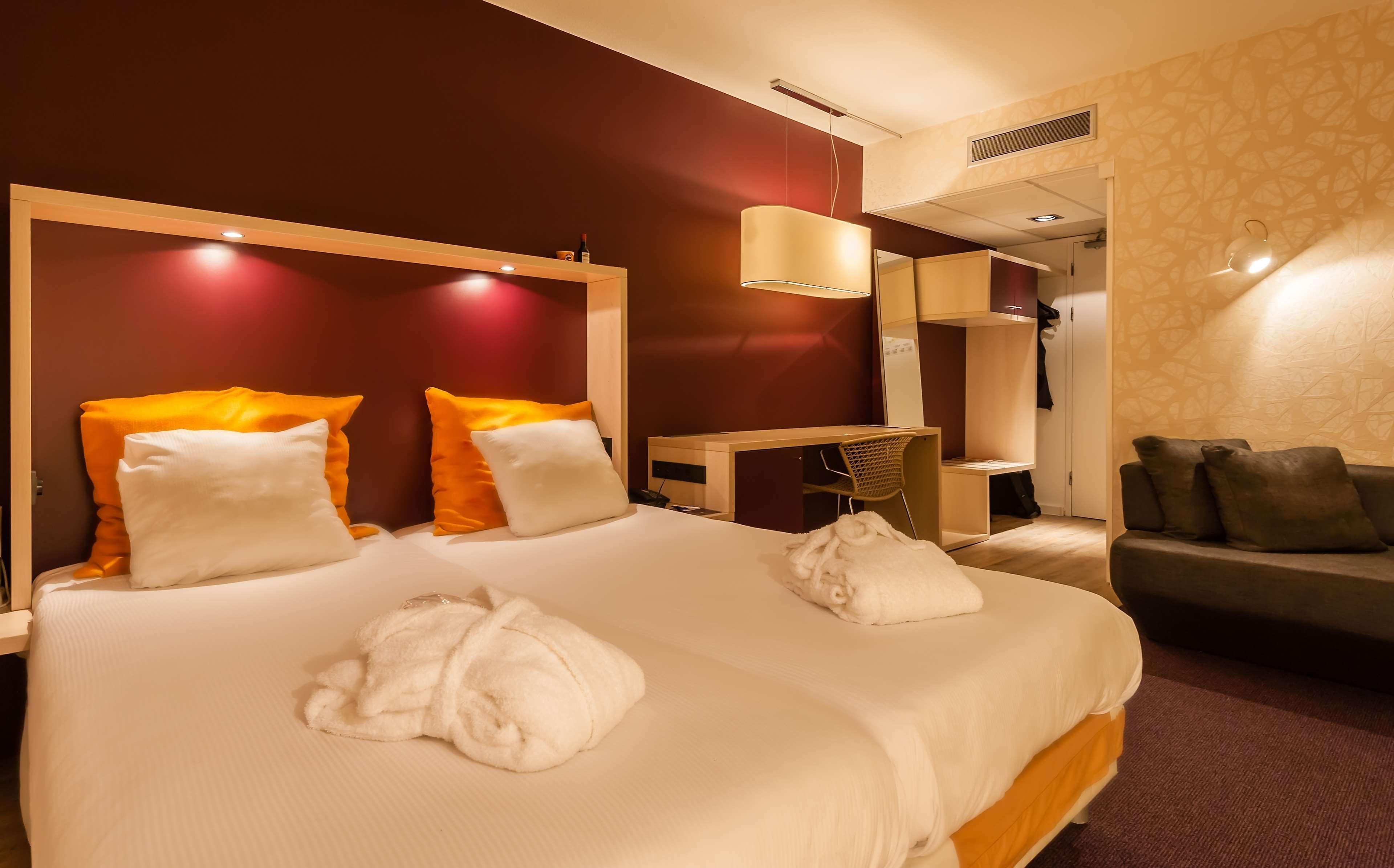 Amrath Airport Hotel Роттердам Экстерьер фото