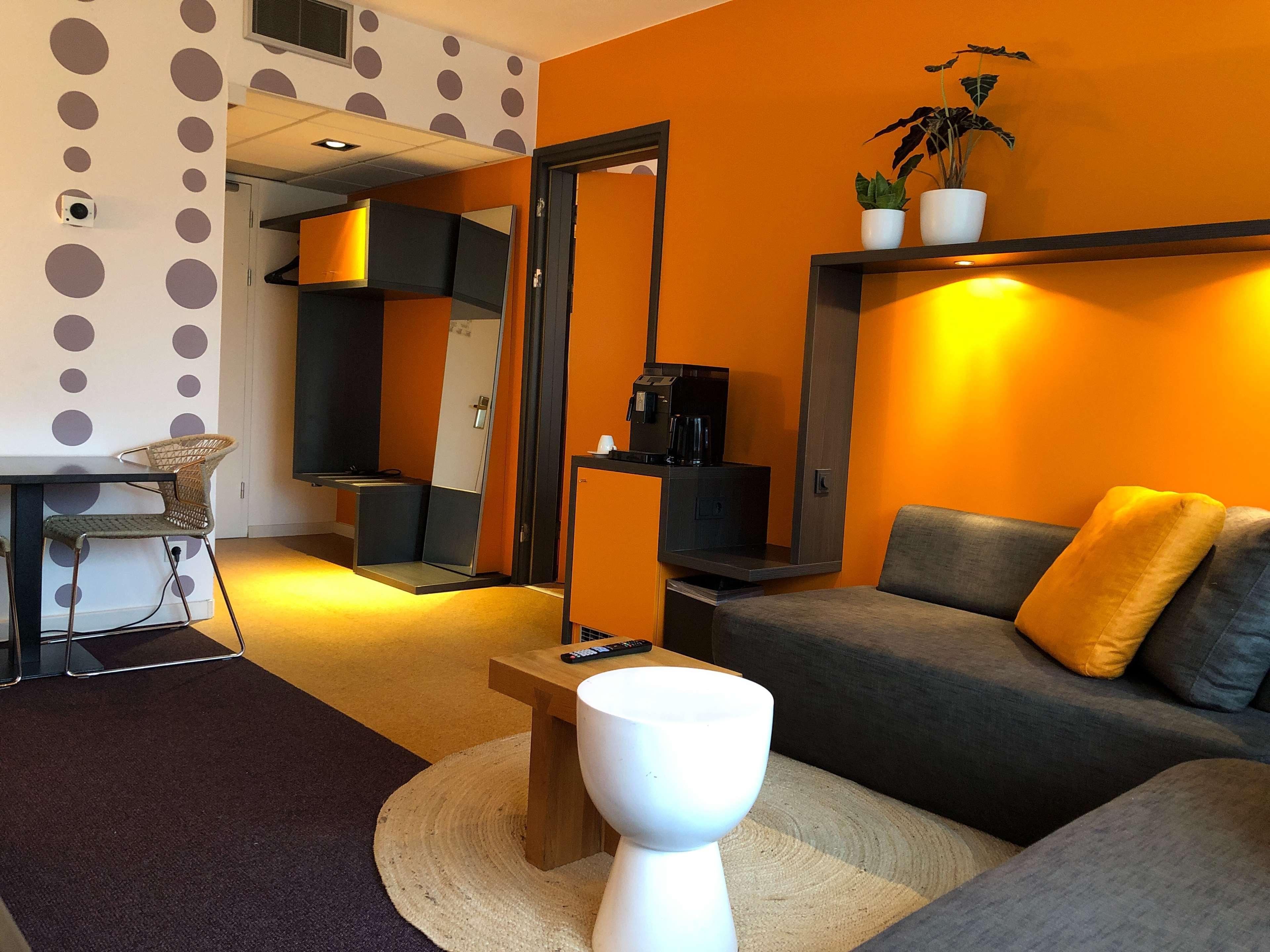 Amrath Airport Hotel Роттердам Экстерьер фото