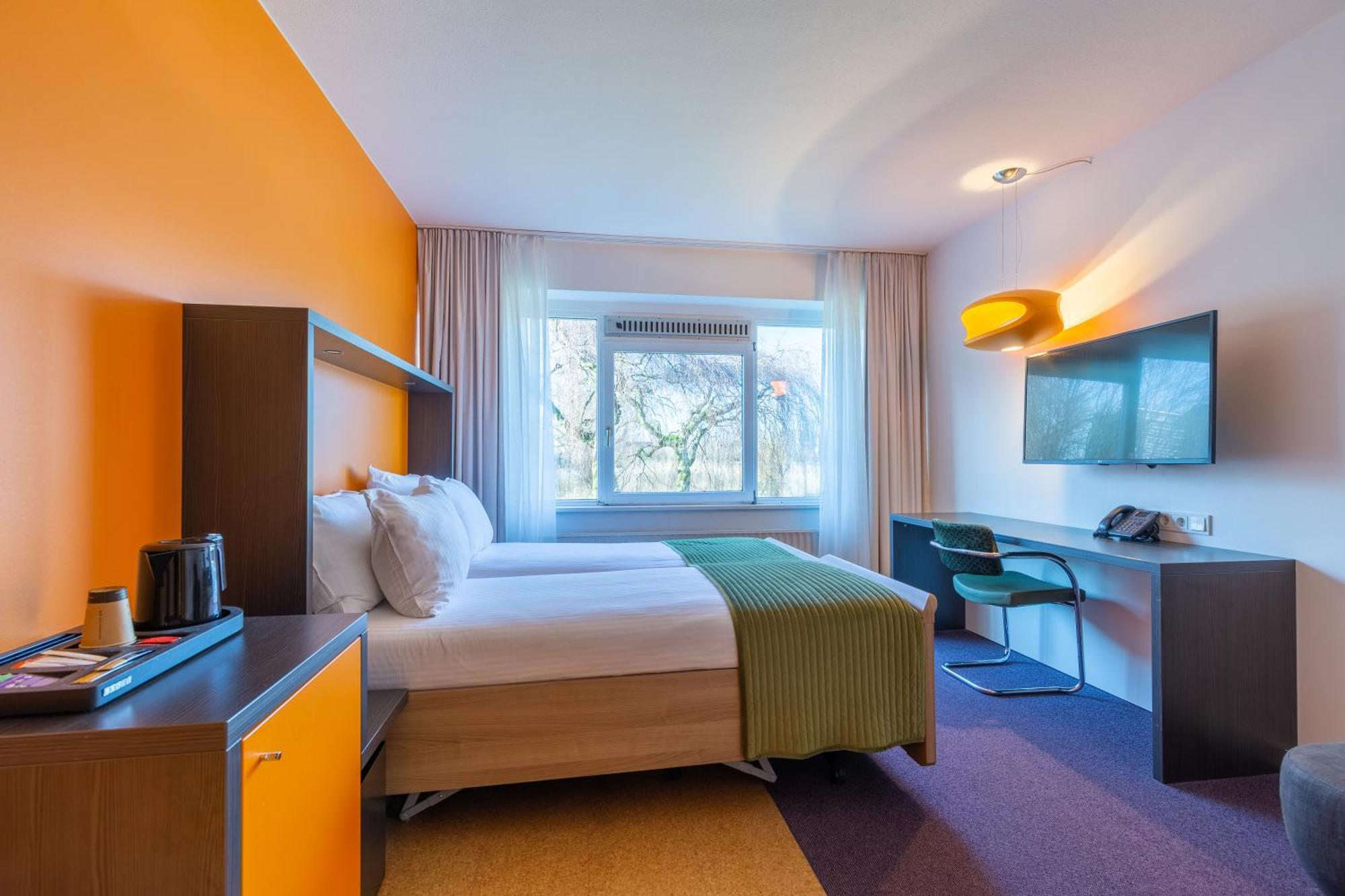 Amrath Airport Hotel Роттердам Экстерьер фото